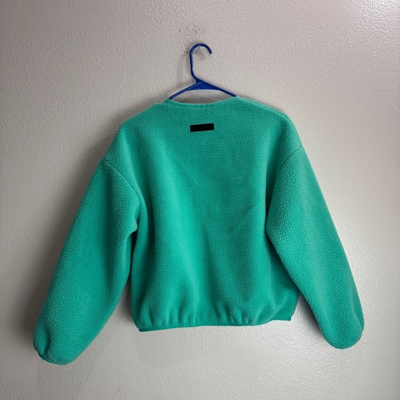 Fear of God Essentials Polar Fleece Crewneck Mint Leaf Sweatshirt Size 10 - Picture 5 of 9